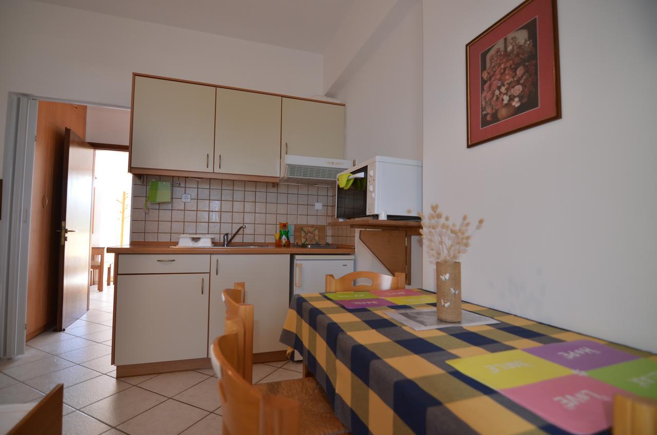 Thalassa Apartments Kissamos Exterior photo